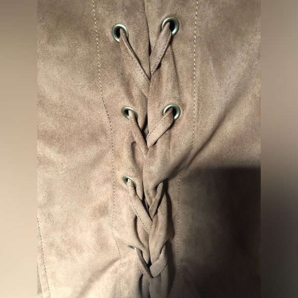 Skyes the Limit Suede Brown Tie In Back Zip up Jacket Size Small - Picture 8 of 10